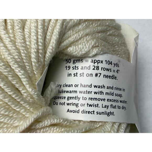 Reynolds PALOMA Yarn Lot of 10 Sand Beige Lambswool Microfiber Blend 50gms Italy - Picture 5 of 6